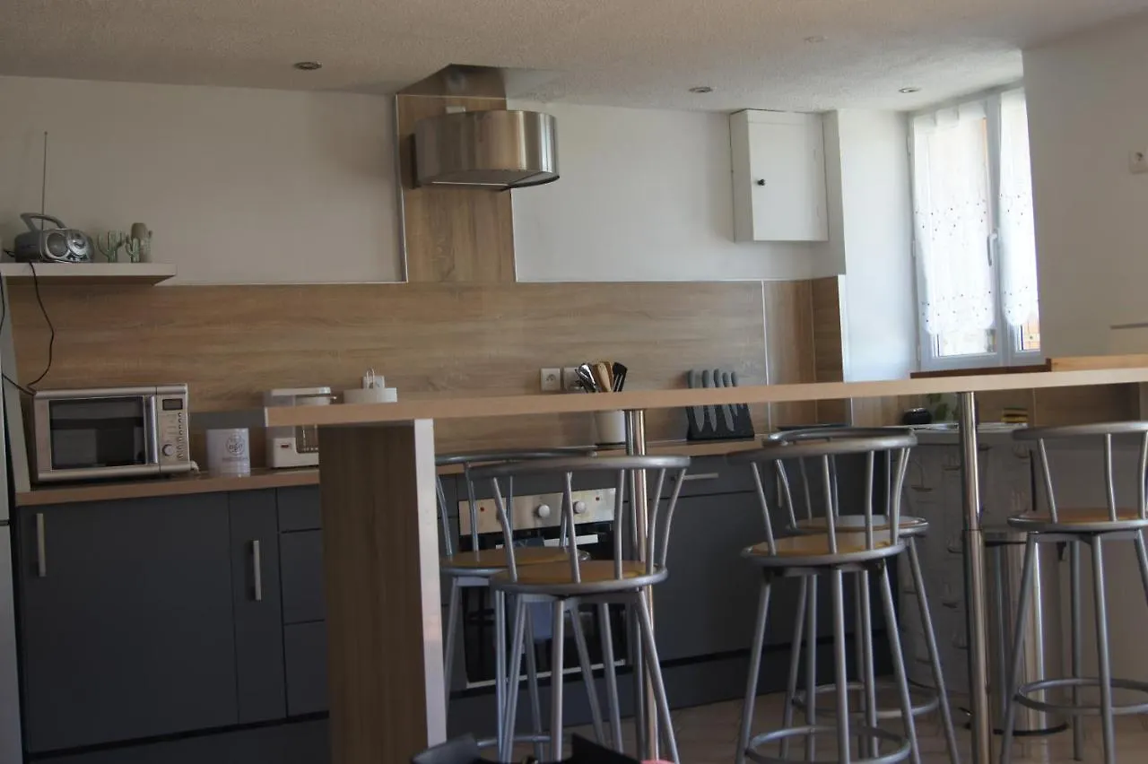 Appartement Proche Bord De Mer Plougasnou 0*,  France